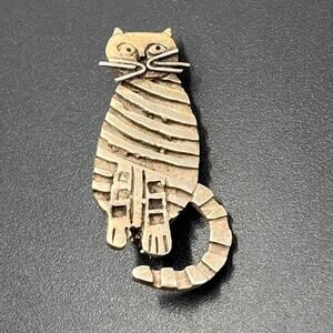 TM 299 Vintage Taxco‎ Designer Sterling Silver Striped Cat Feline Brooch 1980’s
